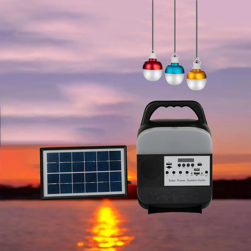 سیستم روشنایی خانه خورشیدی قابل حمل مات رنگ شده لامپ LED 5W 3PCS با پنل خورشیدی