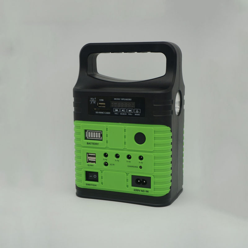 کیت سیستم انرژی خورشیدی قابل حمل 7500mah با رادیو FM داخلی MP3 Mini Camping در فضای باز